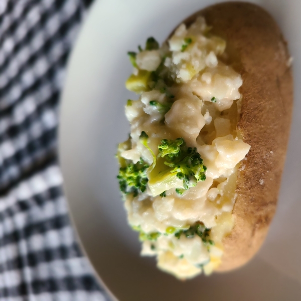 Parmesan and Broccoli Stuffed Potatoes