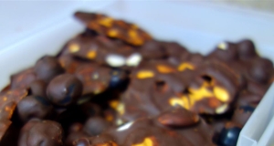 Dark Chocolate-Covered Berries, Almonds, and Pretzel Crisps®