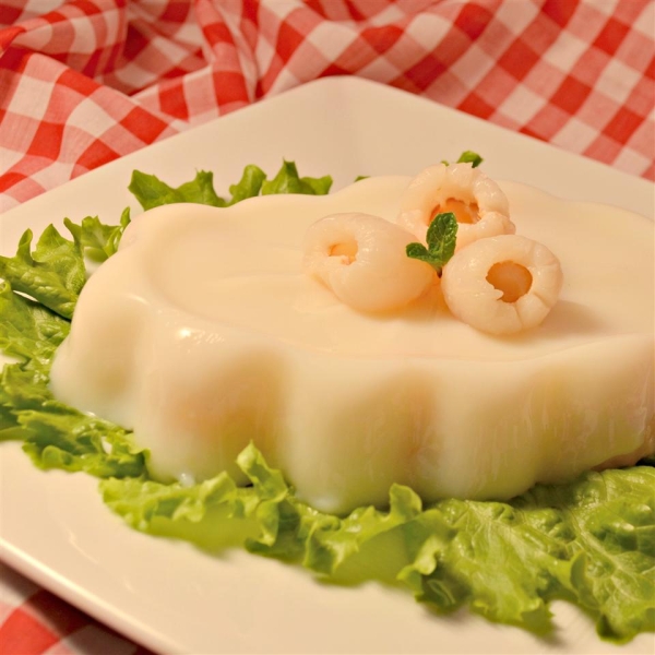 Almond Jell-O® with Lychee