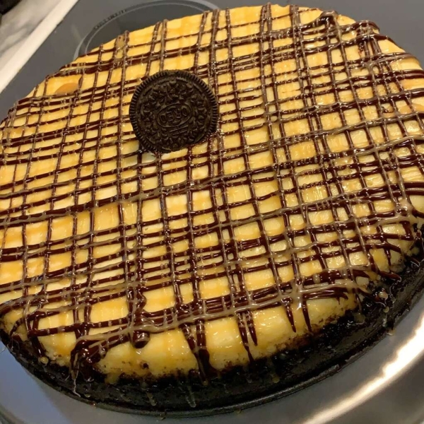 Oreo Ultimate Turtle Cheesecake