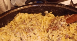 One-Pot Ground Beef Stroganoff