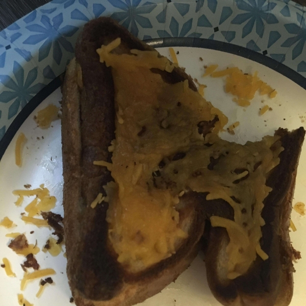 Inside-Out Grilled Cheese Sandwich