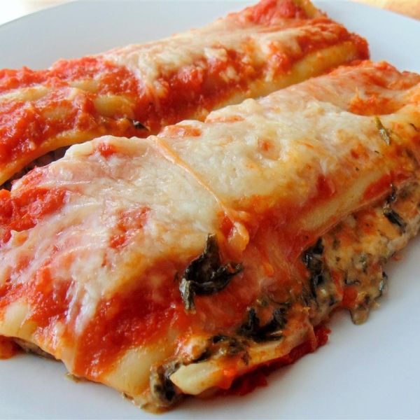 Spinach and Cheese Stuffed Manicotti
