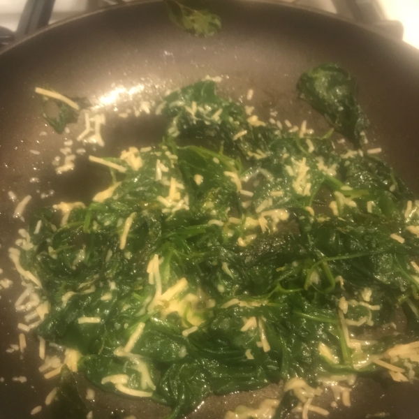 Quick and Easy Sauteed Spinach