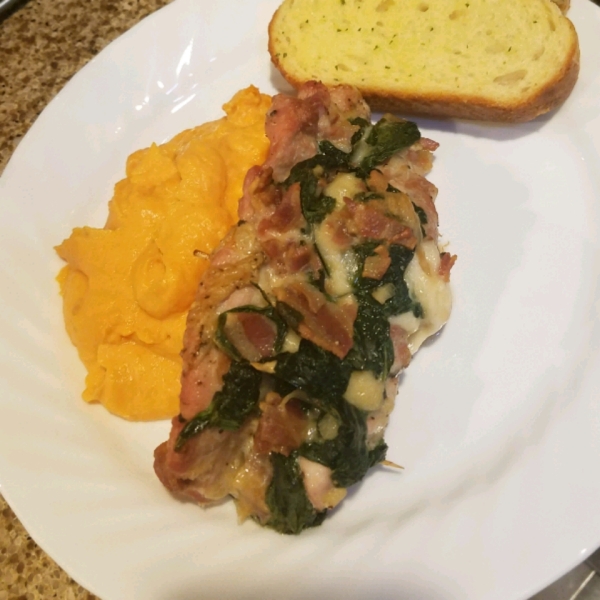 Chicken Breast Stuffed with Spinach Blue Cheese and Bacon