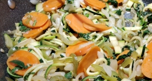 Paleo Teriyaki Stir-Fry Zoodles (Gluten Free)