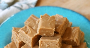 Easy Two-Ingredient Peanut Butter Fudge