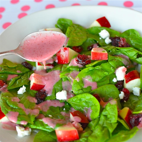 Spinach Salad with Pomegranate Cranberry Dressing