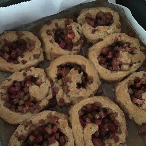 Rhubarb Rolls