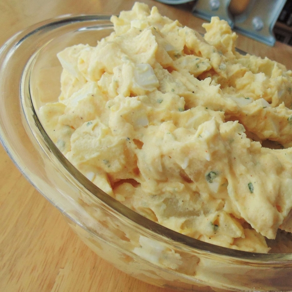 Tangy Pesto Potato Salad