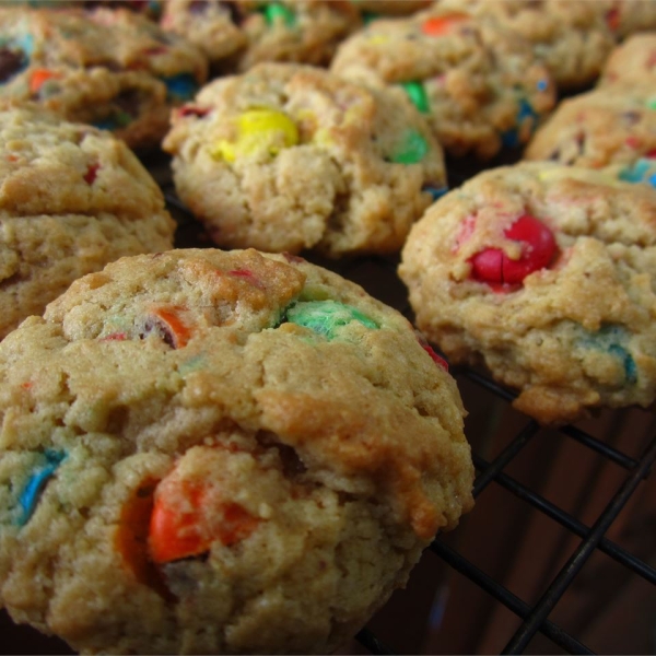 Candy-Coated Milk Chocolate Pieces Party Cookies