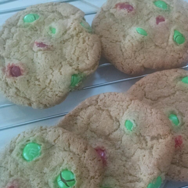 Candy-Coated Milk Chocolate Pieces Party Cookies