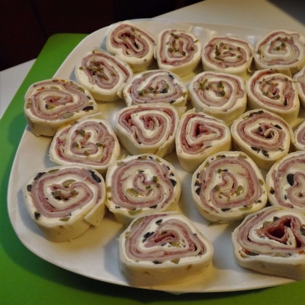 Muffuletta Pinwheels