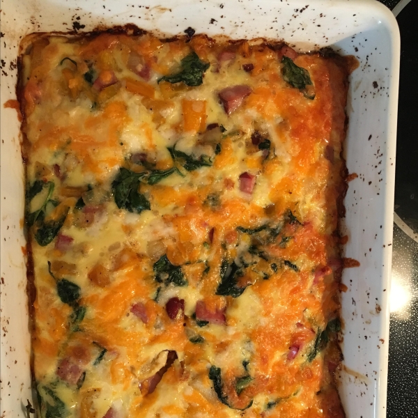 Low-Carb Cauliflower Crust Breakfast Pie