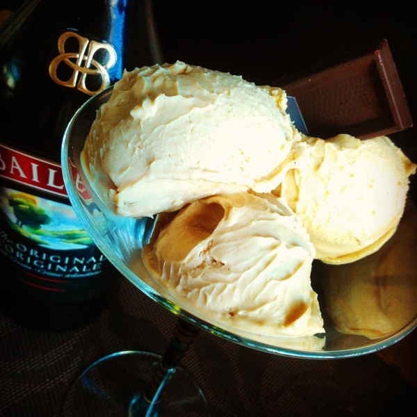 Peanut Butter and Baileys® Frozen Yogurt