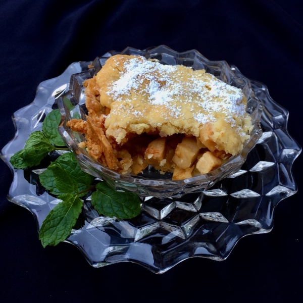 Aunt Lydia's Apple Cake