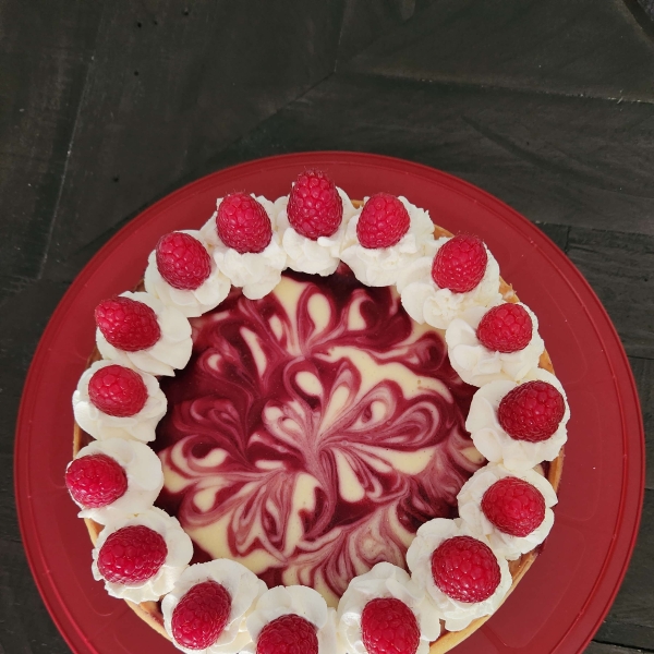 White Chocolate Raspberry Cheesecake