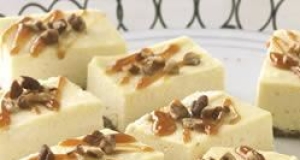 PHILLY Caramel Cheesecake Bars