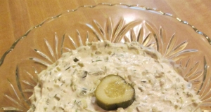 Dill Pickle Party Dip