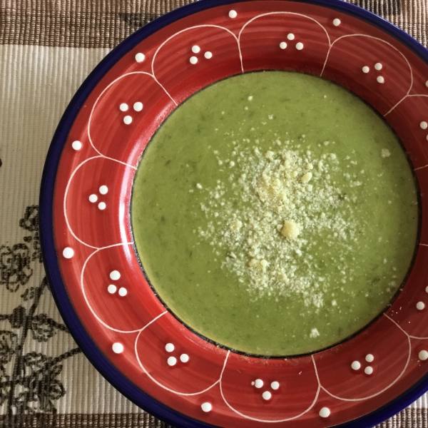 Fresh Asparagus Soup