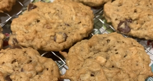 Peanut Butter Crunch Cookies