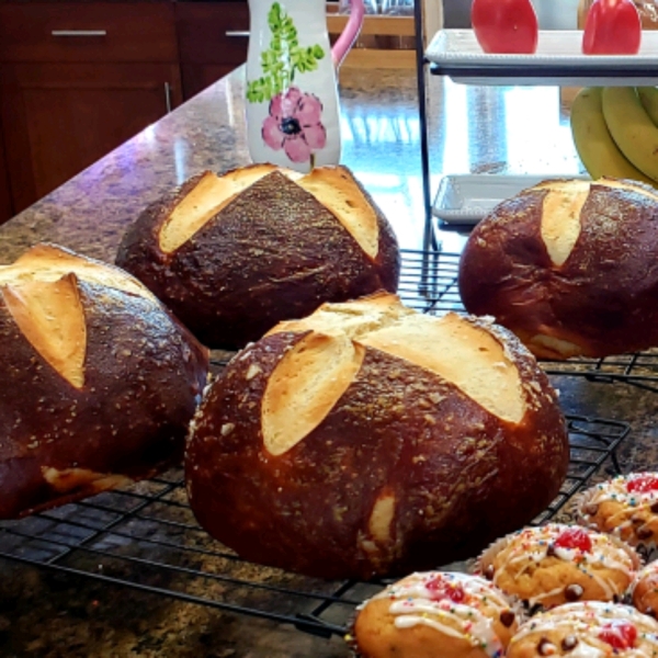 Pretzel Bread