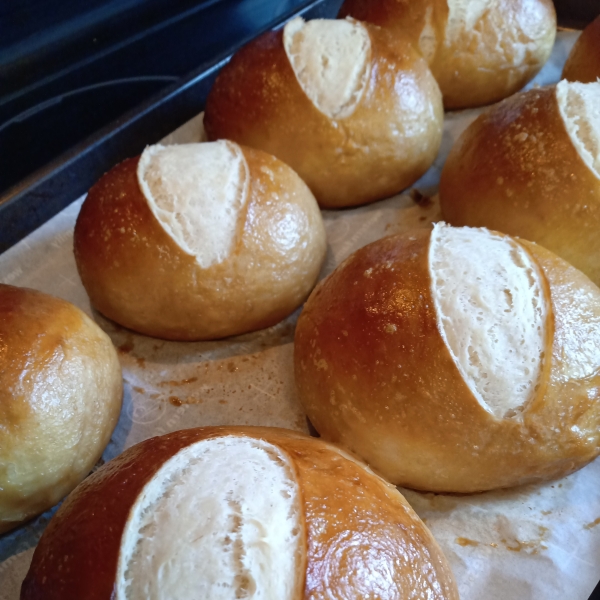 Pretzel Bread