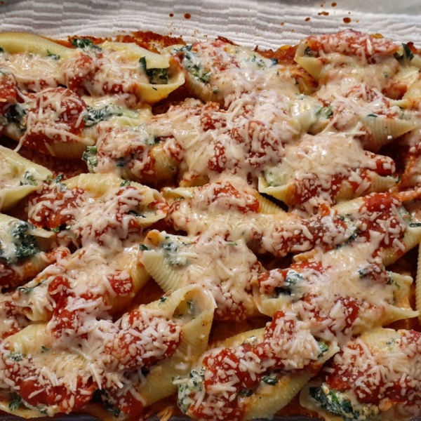 Spinach and Cheese Stuffed Pasta Shells