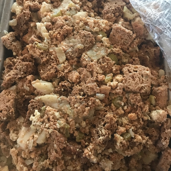 Gluten Free NO-Hassle Holiday Stuffing
