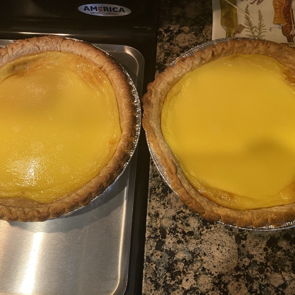 Hong Kong Style Egg Tarts