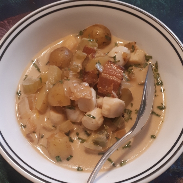 Chef John's Bay Scallop Chowder