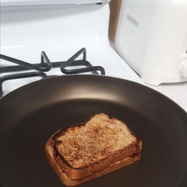 Grilled Peanut Butter and Jelly Sandwich