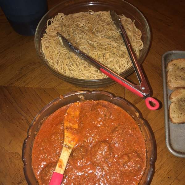 Mama's Best Ever Spaghetti and Mozzarella Meatballs