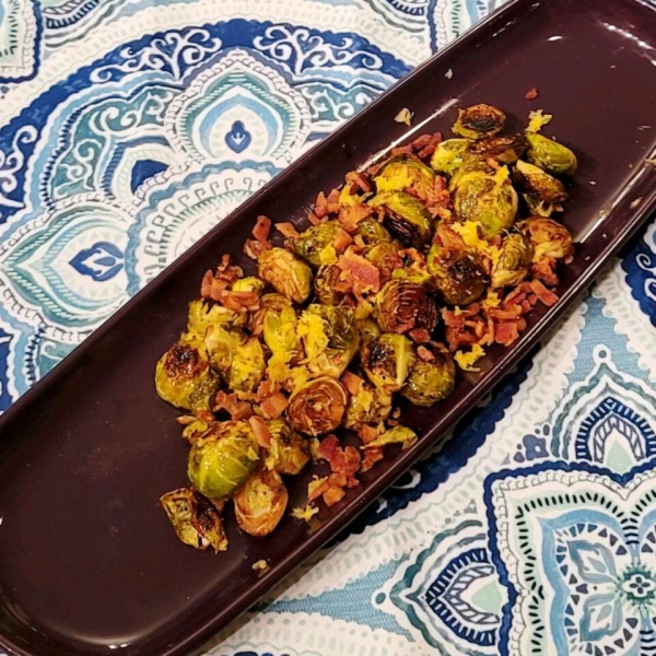 Balsamic Roasted Brussels Sprouts with Bacon