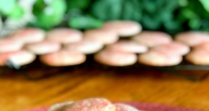 Chewy Strawberry Sugar Cookies