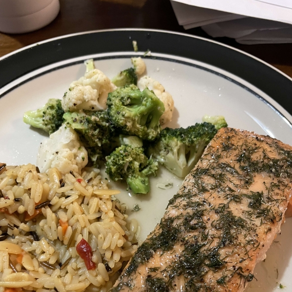 Salmon with Lemon and Dill
