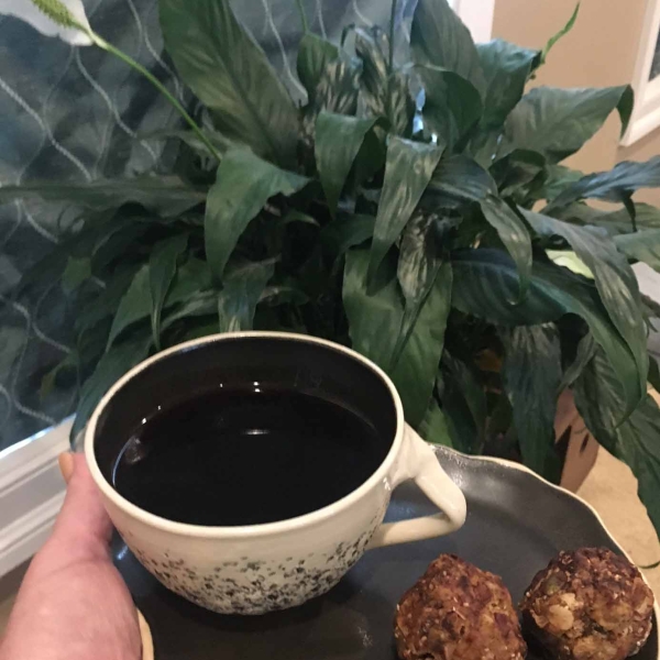 Chocolate Nutty Energy Bites