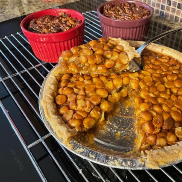 Macadamia Nut Pie