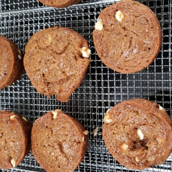 Sinfully Moist Banana Muffins