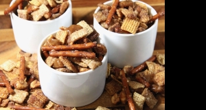 Caramel-Churro Chex Mix