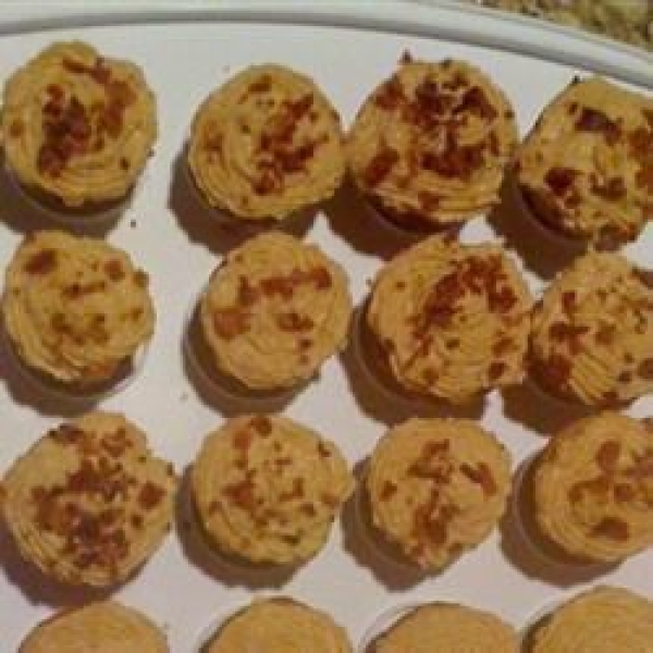 Peanut Butter Bacon Cupcake