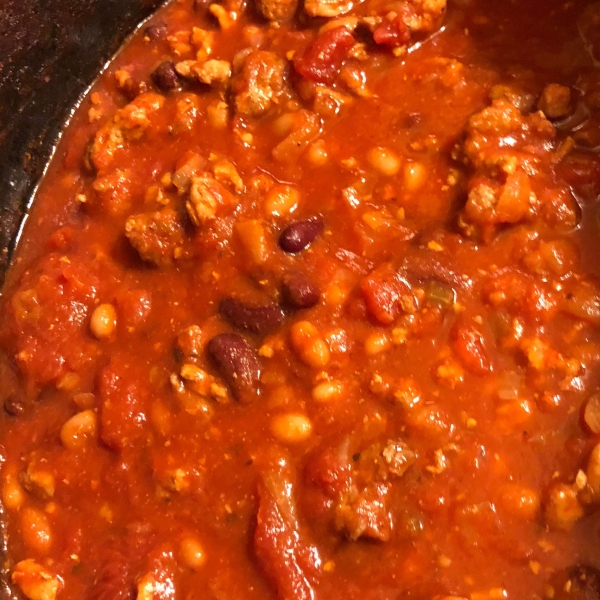 Slow Cooker Chicken and Sausage Chili
