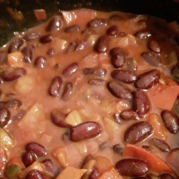 Fasoulia (Breakfast Kidney Bean Dish)