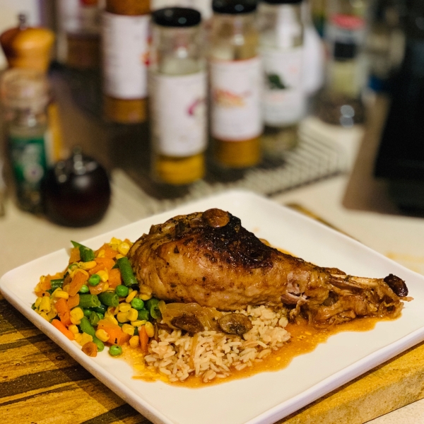 Slow Cooker Turkey Legs