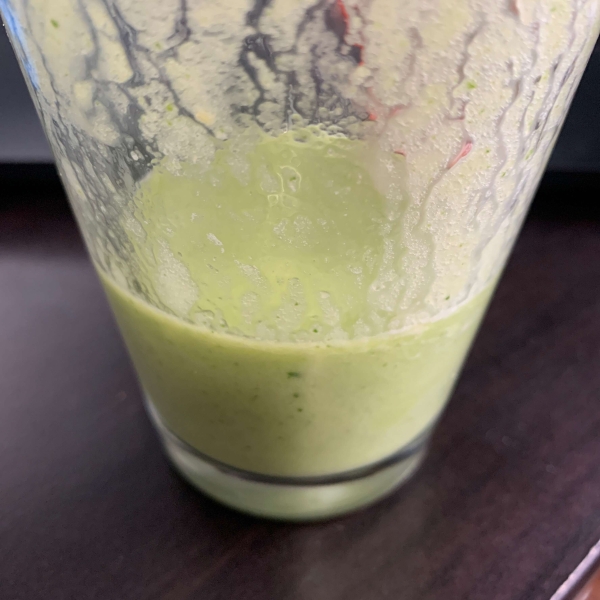 Banana, Avocado, and Spinach Smoothie