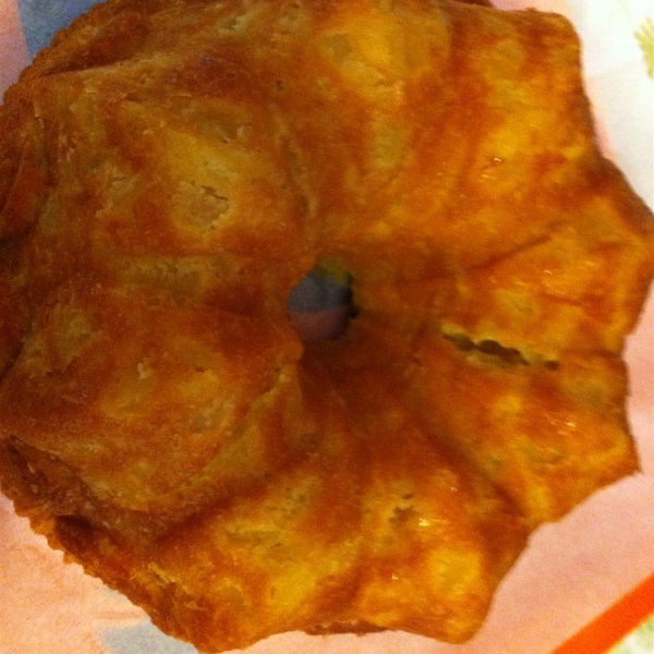 Moist Caramel Apple Cake by JELL-O