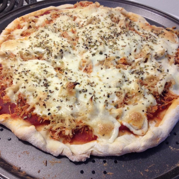 Garlic Lover's Pizza Crust for the Bread Machine