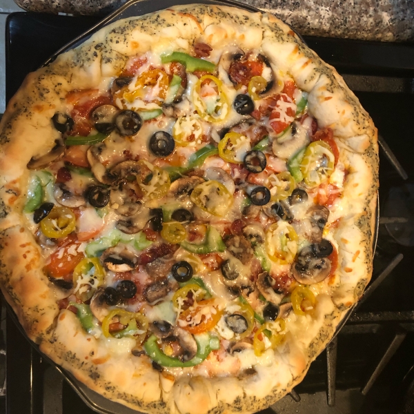 Garlic Lover's Pizza Crust for the Bread Machine