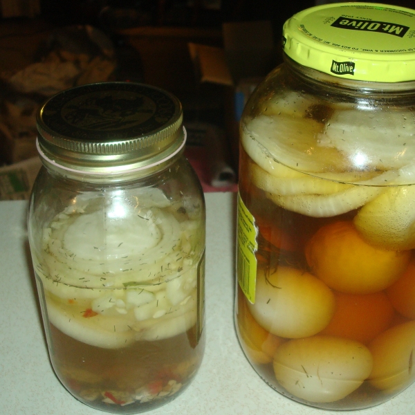 Debra's Pickled Eggs in Beer