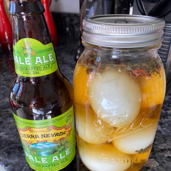 Debra's Pickled Eggs in Beer